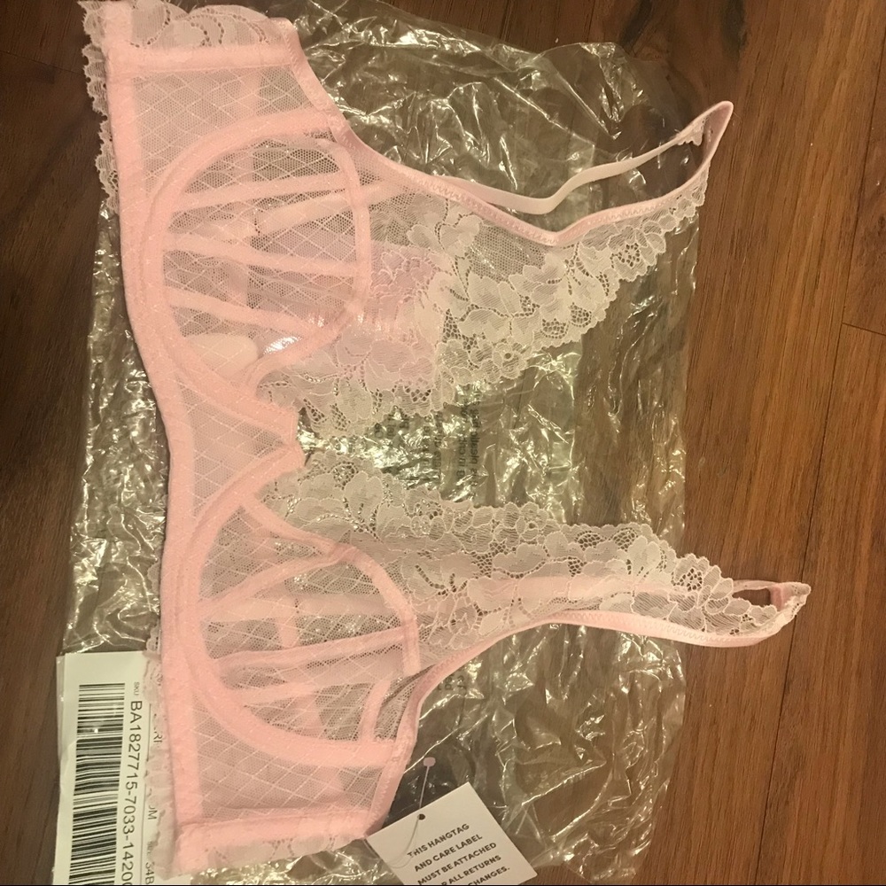 NWT unlined bra